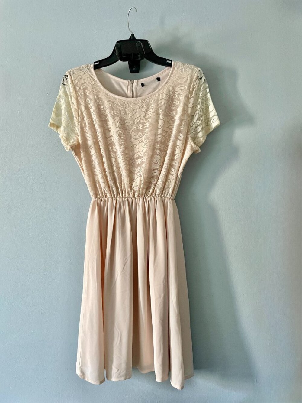 Forever 21. Creamy white lace and chiffon dress